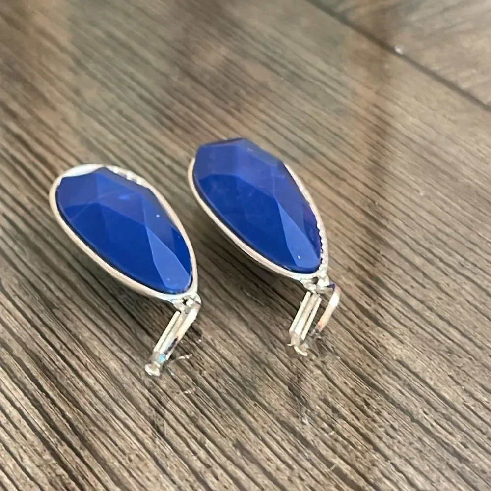 Long Silver-tone Tear Drop Lever Bag Earrings with Blue Faceted Gem